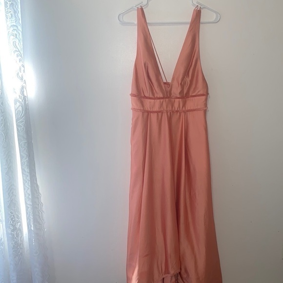 La Maison Talulah V-neck Substitution Midi Dress - Picture 3 of 13